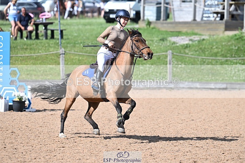 260626-165044-00666 - Cls 2 Pony Intro 90cm