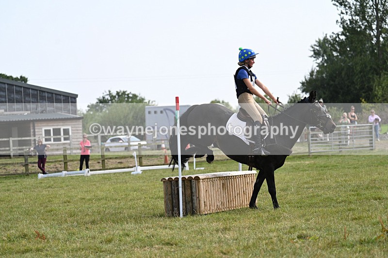 WJ7_7755 - 60cm XC Time 14:21 to 14:47