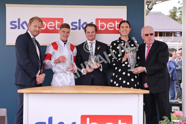 yr17082022r3-68 - Race 3 3.00pm Sky Bet Great Voltigeur Stakes