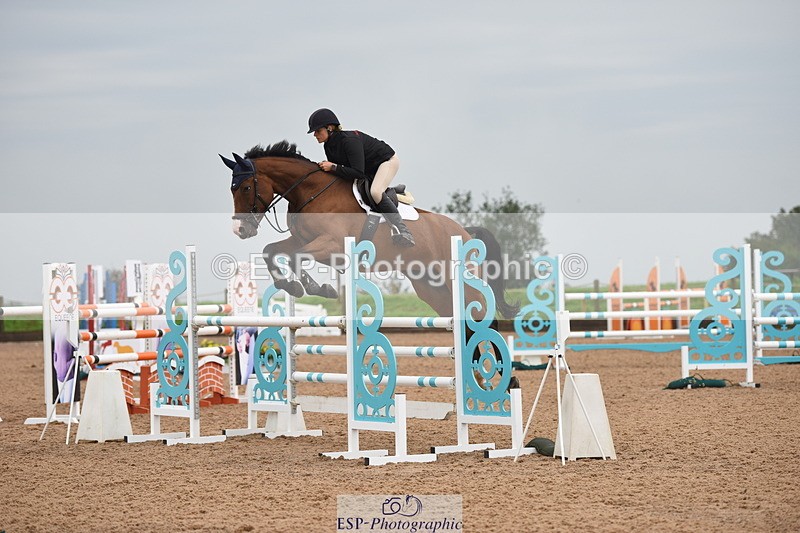 230916A-103616-03851 - Cls 14 Snr Foxhunter