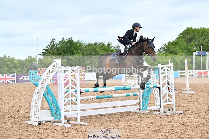 240703A-110729-00126 - Cls 02 Snr Disc & 1.00m Open