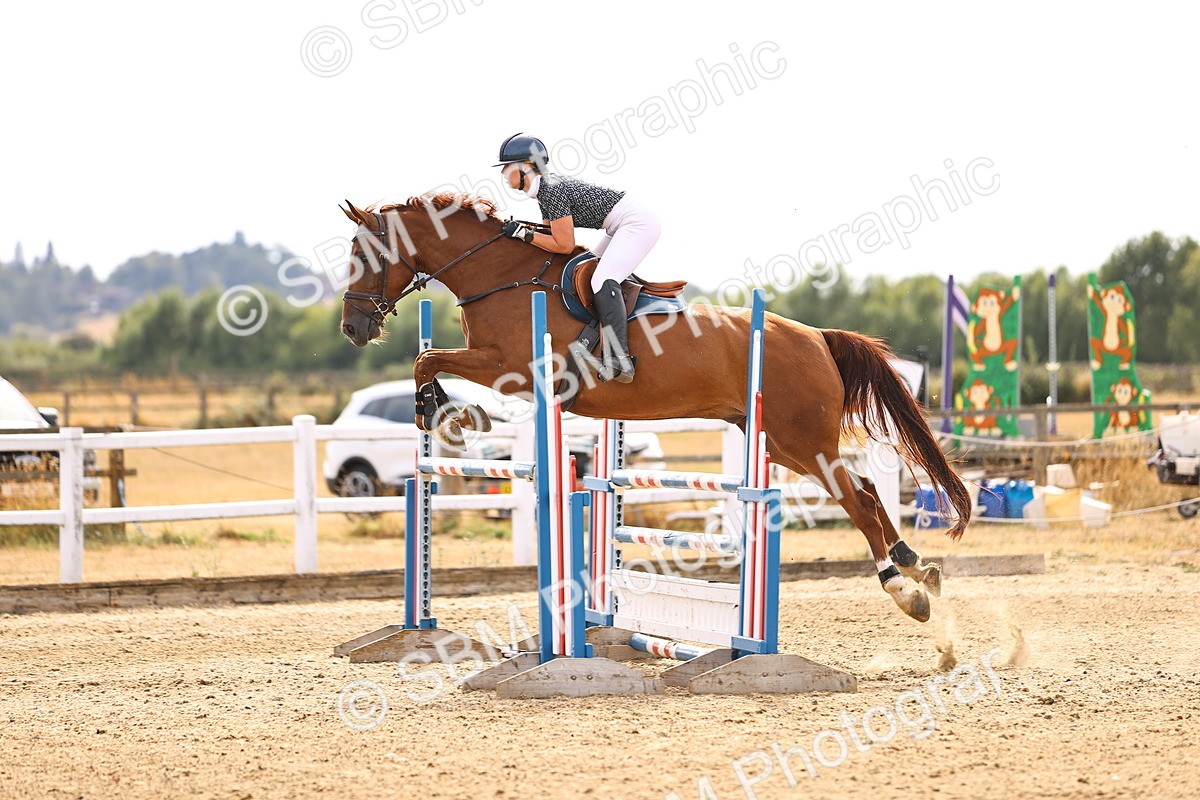 SBM_001560 - Class 6 - Senior Newcomers 1.10m