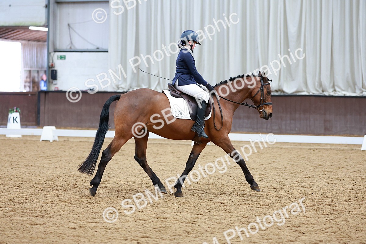 SBM_003235 - Class 11 - Novice 2