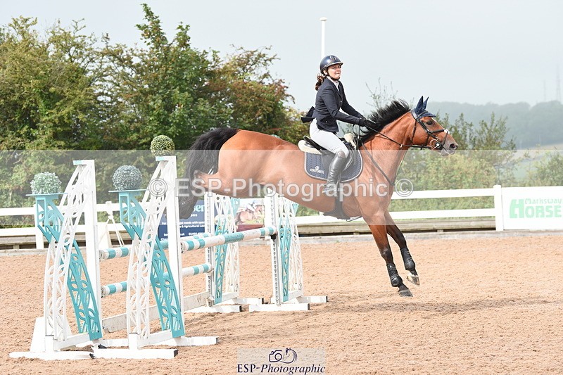 230902A-112436-00584 - Cls 8 1.05m Amateur Quali