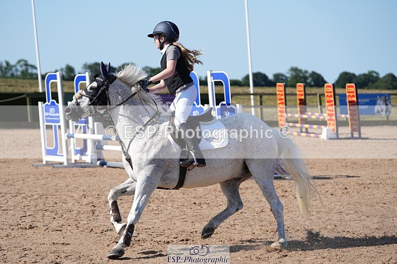 250712-093352-01143 - Cls 1 Pony Intro 70cm