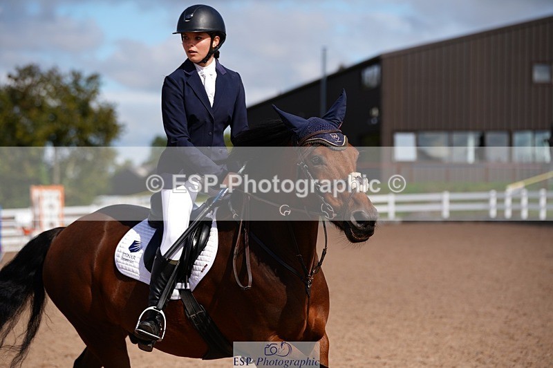 250921-120046-02851 - Cls 21+22 Club and Schools 70cm