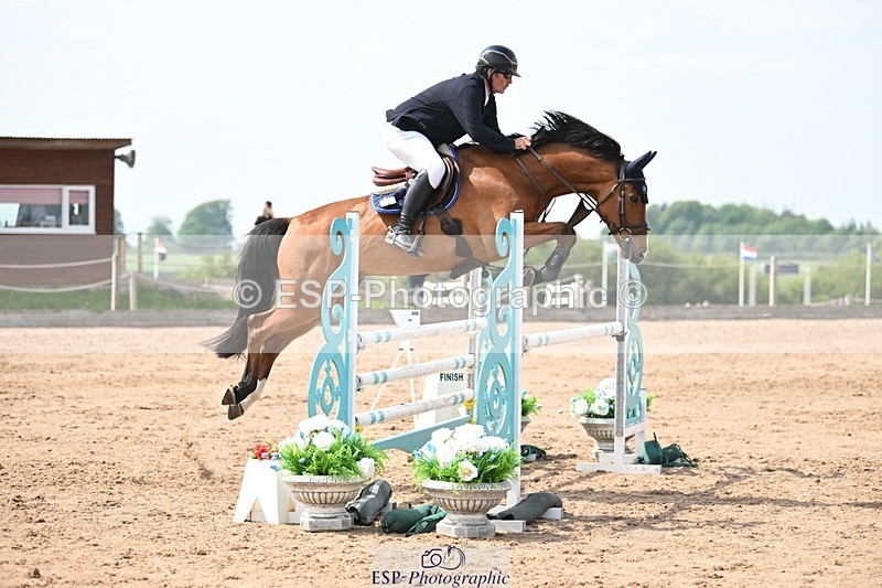 250511-150146-14491 - Cls 28 Snr Newcomers