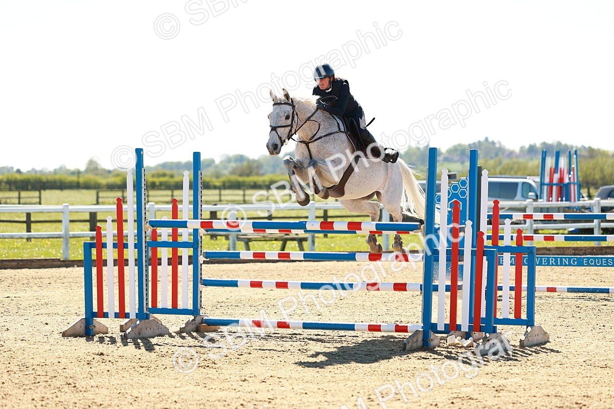 SBM_001774 - Class 5 - Senior Foxhunter - 1.20m