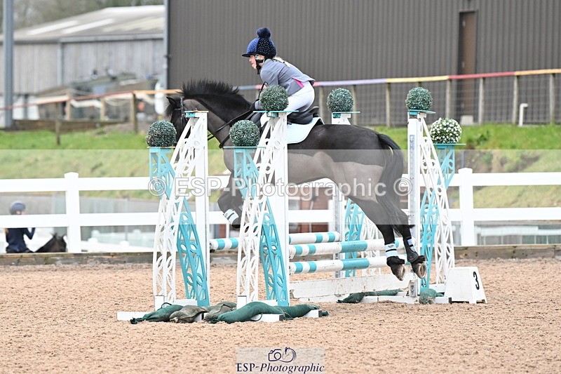 240309A-101929-00067 - Cls 1 Pony Intro 70cm