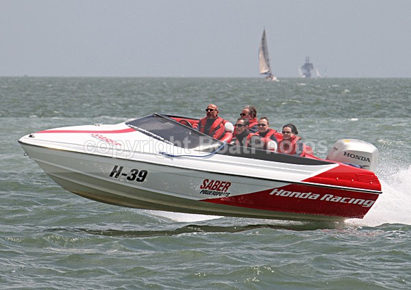 100528 SABER HONDA IMG_6313 - Motorboats - Hardtop