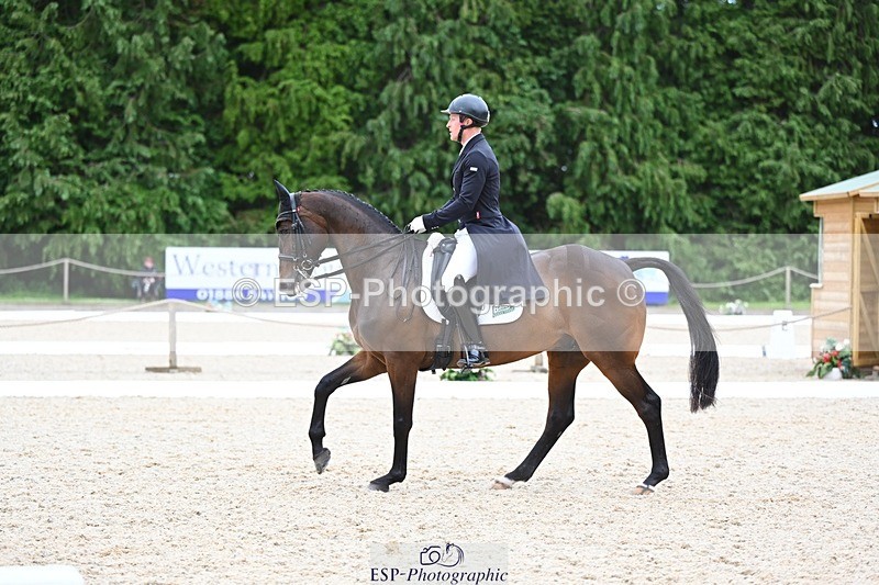 240524-173021-11043 - 552-COUNT_ONYX-Aaron_Millar