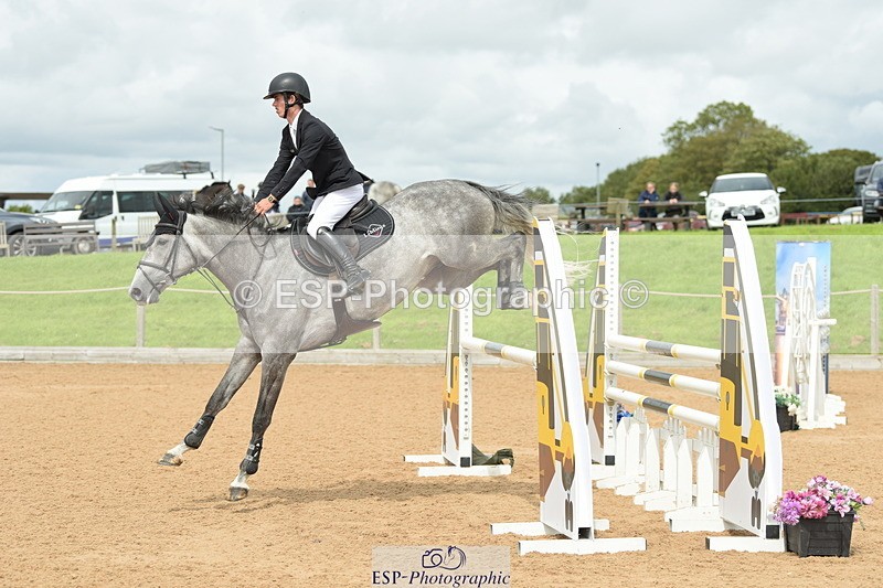 230813A-133258-13262 - Cls 49 Chard Eq 5yr Old Championship