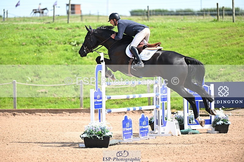 240718A-114402-04856 - Cls 1, 3 Star Small Tour 1.35m