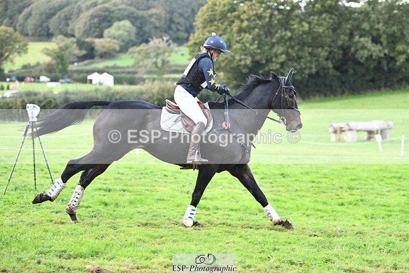 231021-144153-19772 - 473-COUNTING.STARS-Victoria.Newitt-SC+XC