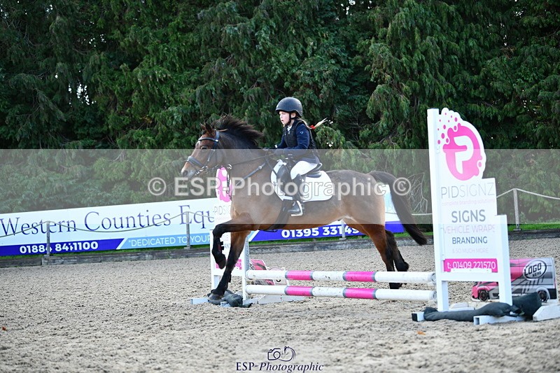 251004A-091523-00116 - Classes 1-2-3 40cm