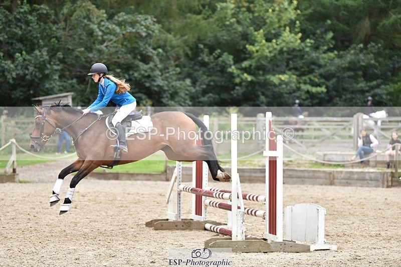 240802-130424-04770 - 70cm Round 2