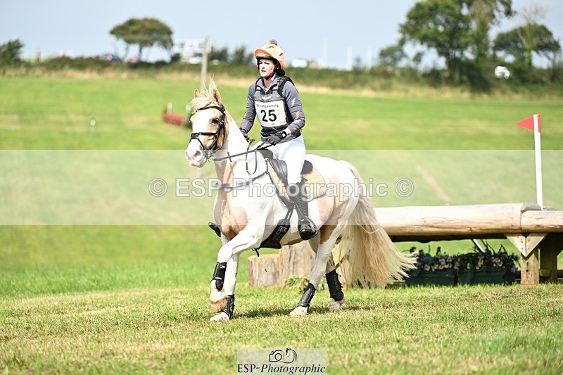 240831A-133145-02895 - 025-Clare.Pascoe-MR.QUINN