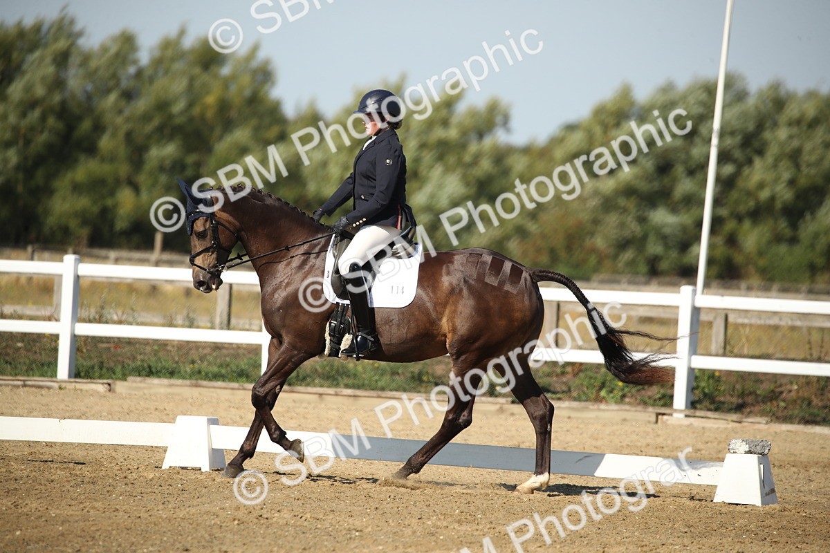 SBM_004612 - Class 11 - Novice 5 - 9.0010.03