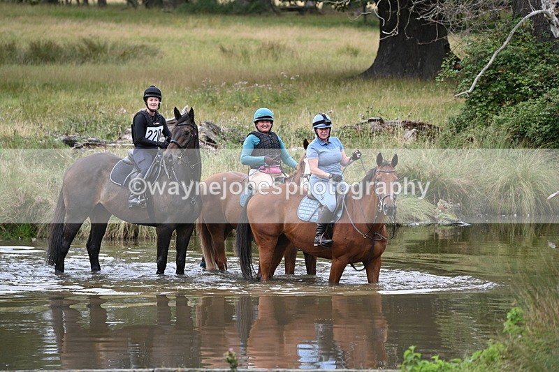 WJ7_3448 - Time at Water 12:15 to 12:50