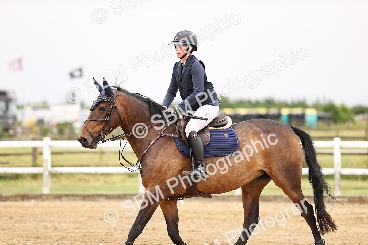 SBM_003125 - Class 21 - Senior Newcomers - 1.10m