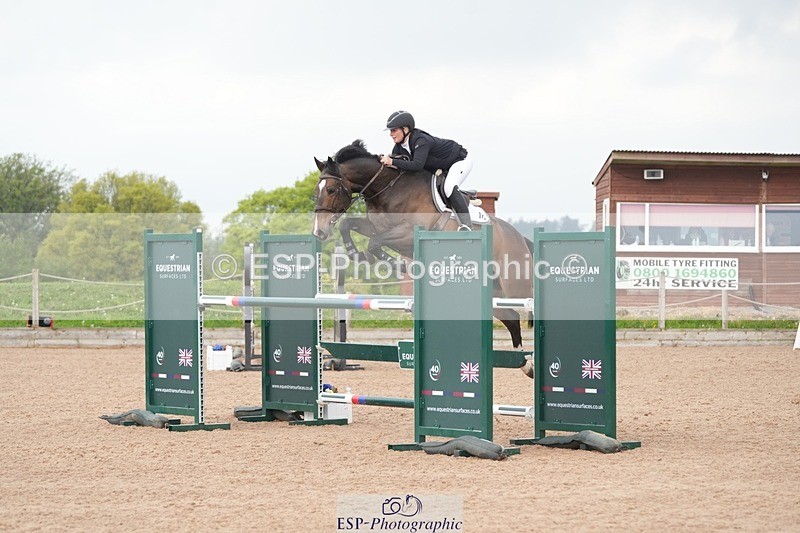 260508-093020-04630 - Cls 12 Snr Foxhunter
