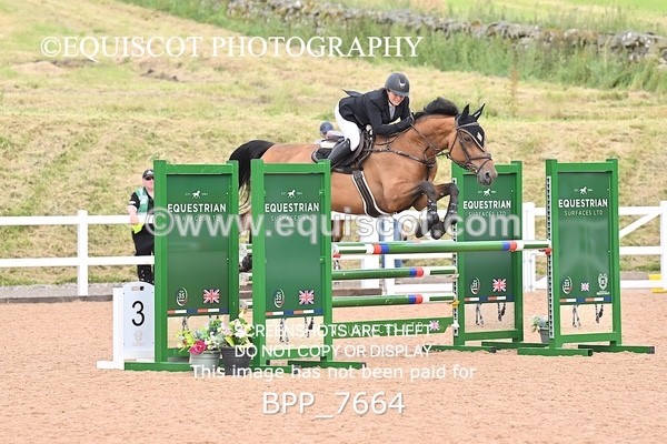 BPP_7664 - CLASS 16 FRI GFS Saddles Senior Newcomers/1.10m Open