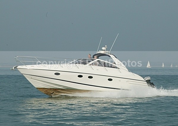 081011 PRINCESS 8CDX0874 - Motorboats - Open