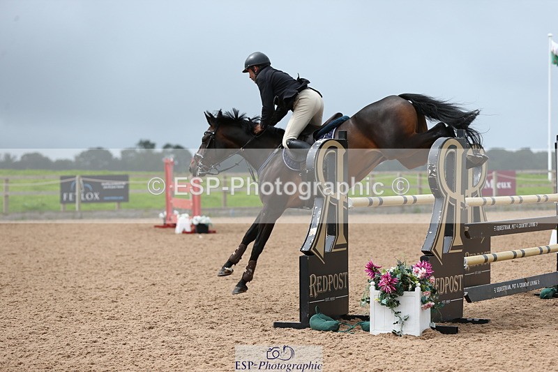 230812A-121204-08824 - Cls 32 Foxhunter