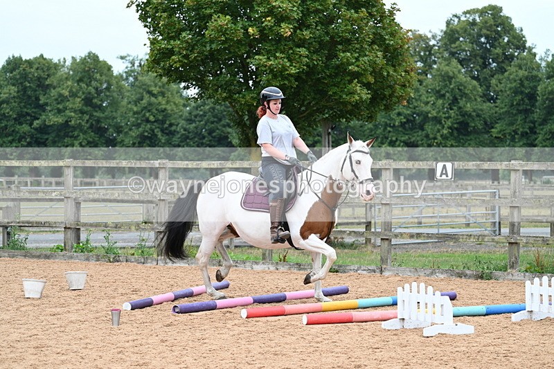 WJ7_9749 - Poles 14:00