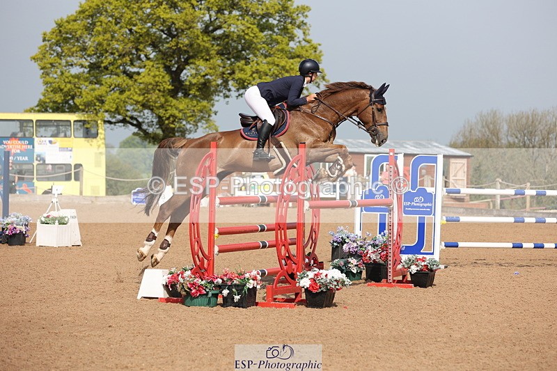 240511A-095724-11546 - Cls 33 Snr 1.20m Open