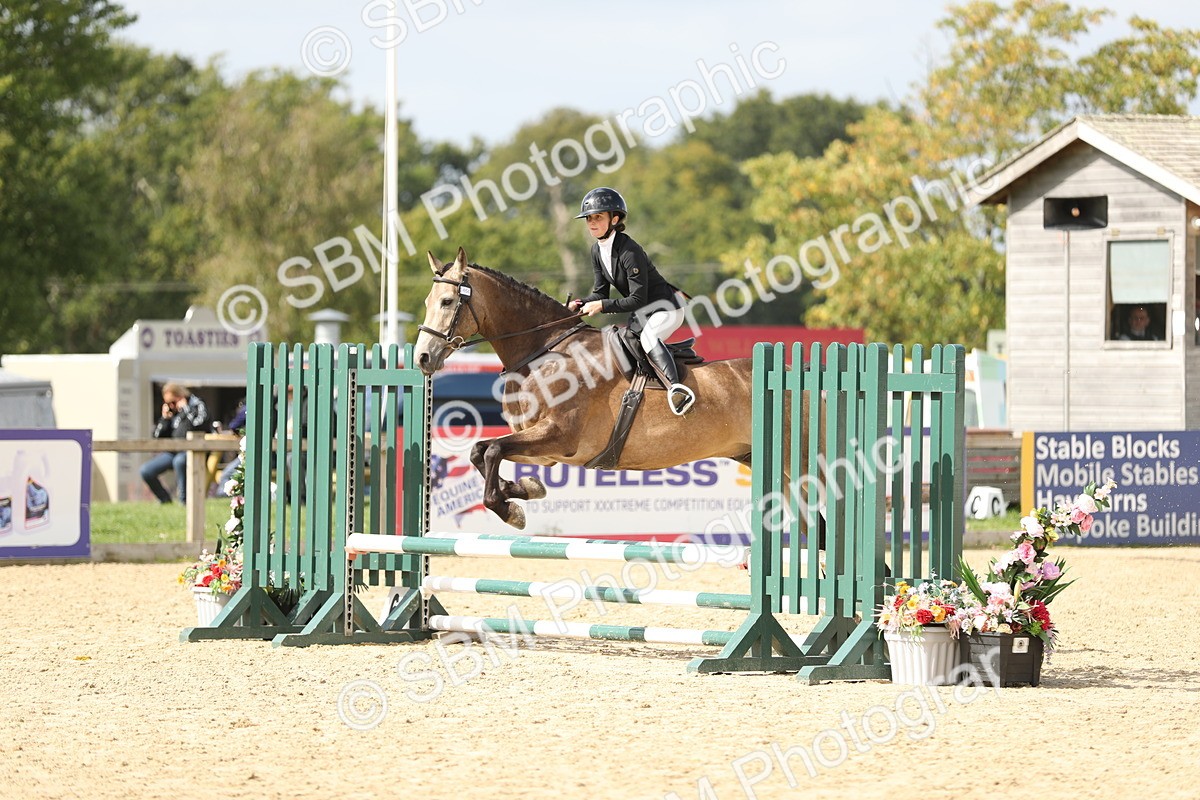SBM_06406 - J29 - Senior Horse & Pony 65cm Championship