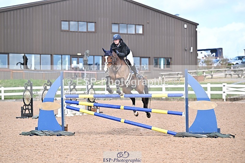 260325-142516-00585 - Cls 6 Foxhunter and 1.20m Open