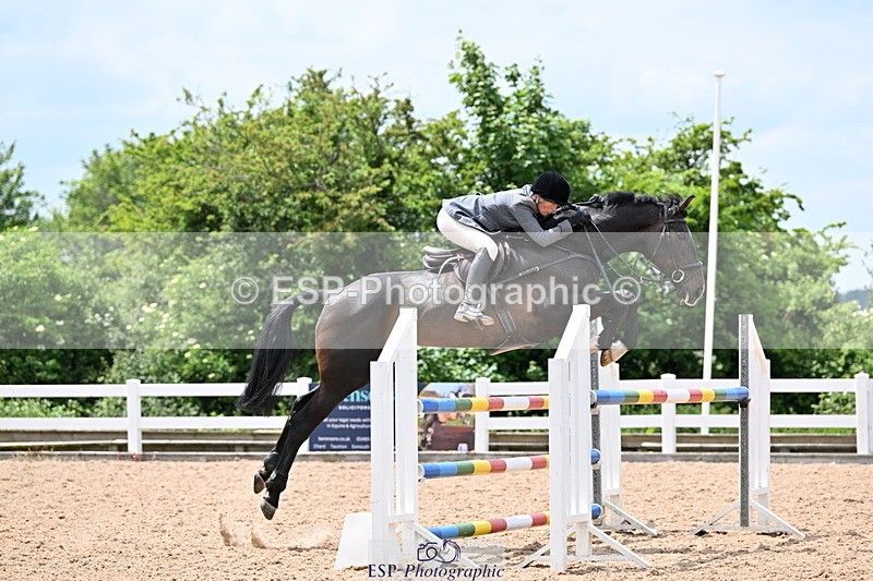 240605A-133532-00587 - Cls 3 Snr 1.05m Open