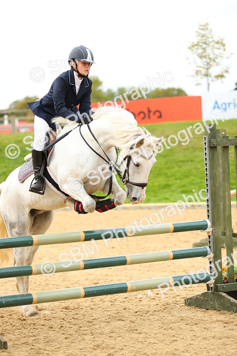 SBM_76110 - J19 - Junior 90cm Supreme Championship
