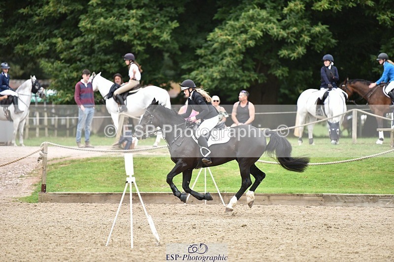 240802-103202-00866 - 70cm Round 1