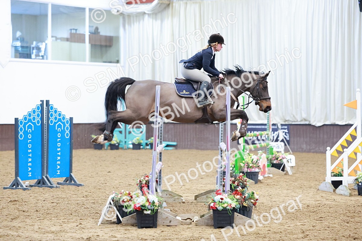 SBM_003837 - Class 11 - Senior Newcomers/ 1.10m Open