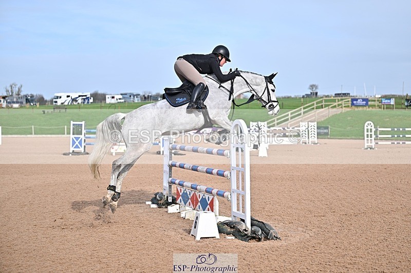 260211-131503-00518 - Cls 5 Foxhunter and 1.20m