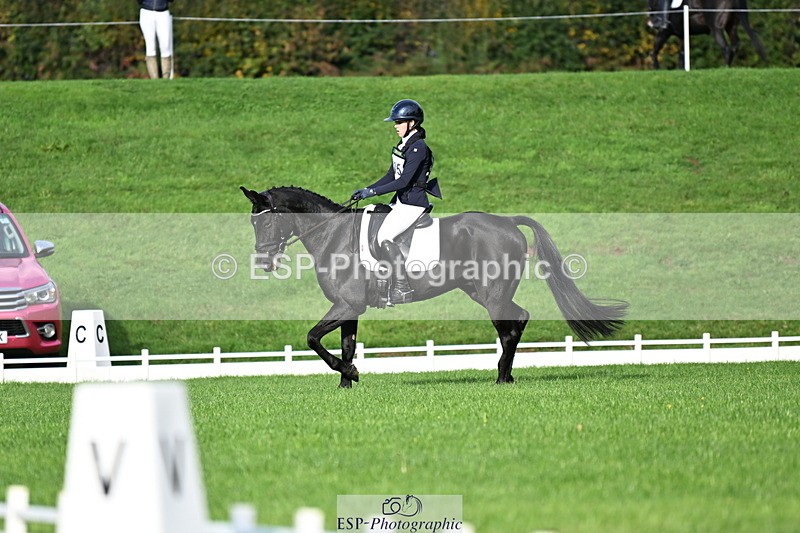 251023A-102040-02435 - G-505-Sarah.Amos