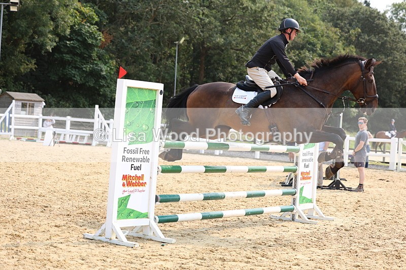 3E7A2643 - Class 9: Senior 1.15m Open