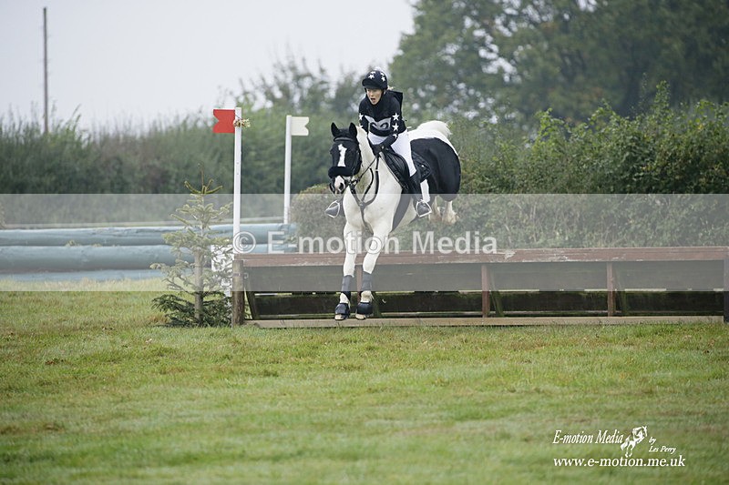 WWHT 171021 0164 - Novice Restricted (0.80m)  17/10/21