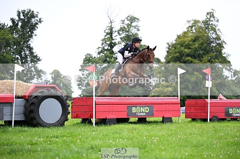 240803-110424-01185 - 009-Sophie_Walker-HEARSAY_CHITCHAT