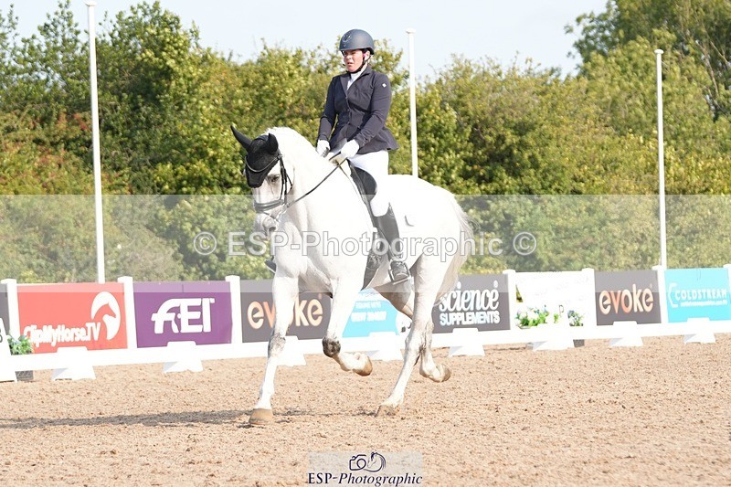 250817-093206-07558 - 122-Stacey.BlunnDiamond.Bobby