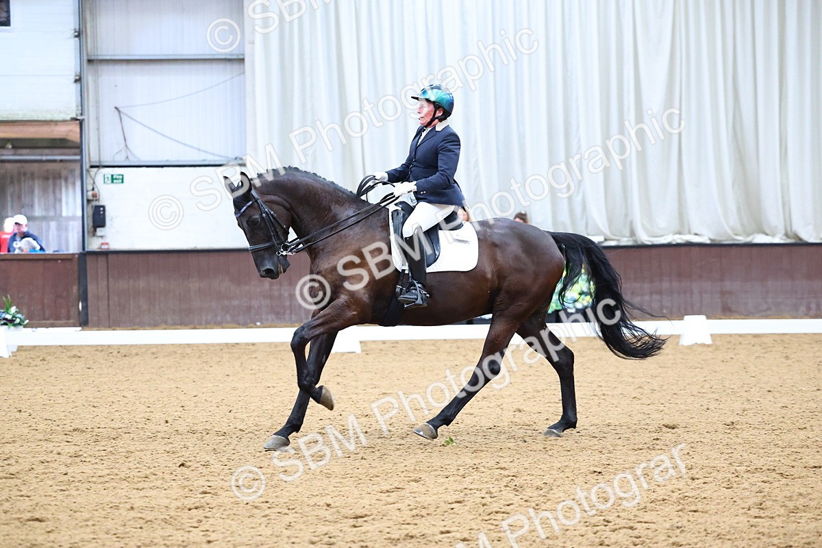 SBM_008469 - Class 8 - AM6 - 17.20-18.08