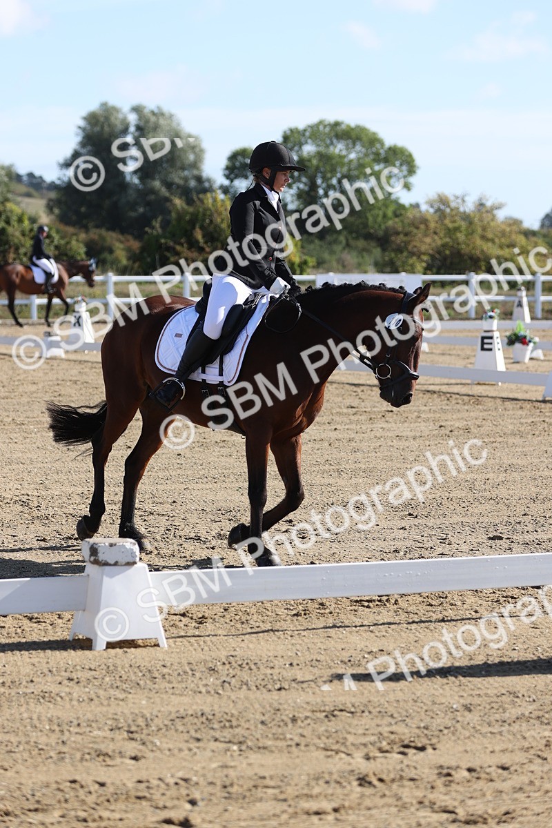 SBM_001083 - Class 2 - Intro 4 Champs - 9.44-10.38