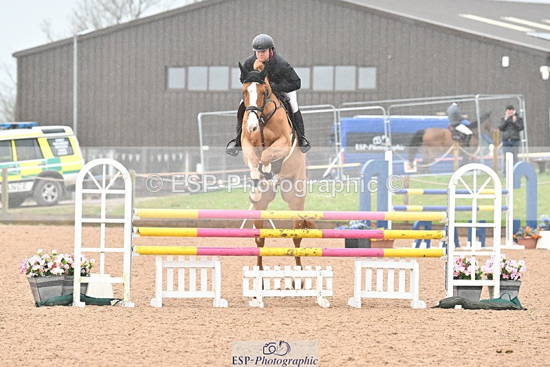 240315A-112956-00424 - Cls 2 Snr Newcomers