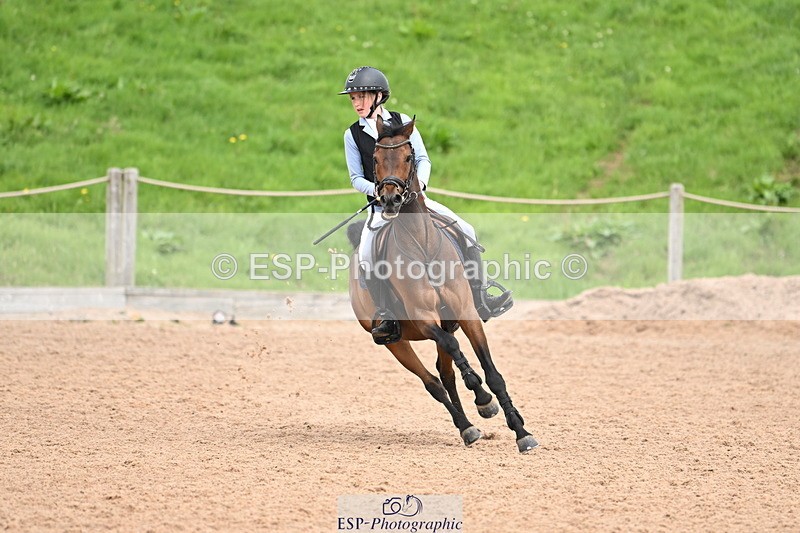 240630A-141503-14070 - Cls 25 HOYS 138cm Qualifier