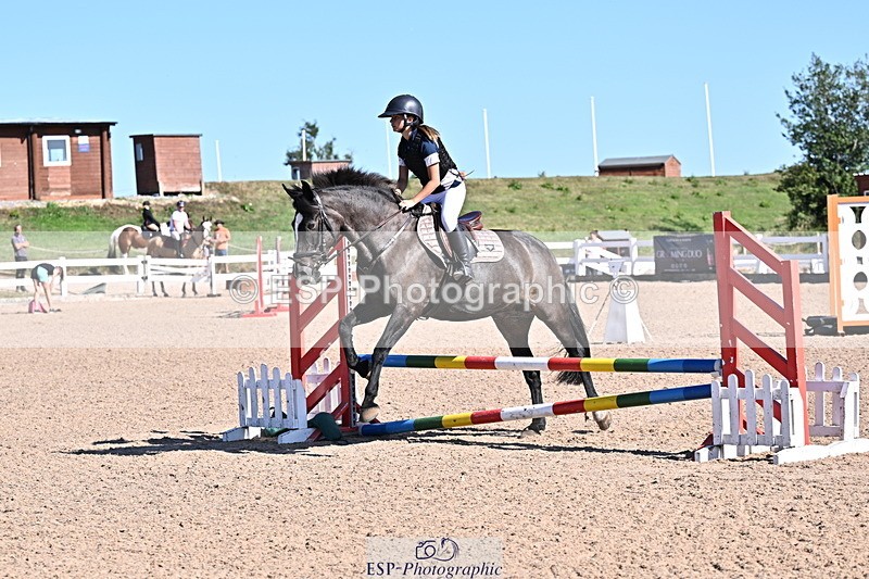 250708A-170404-00179 - 70cm Classes