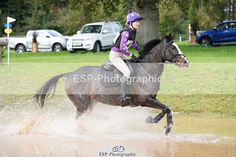 231021-132412-17322 - 427-COMBE.BREEZE-Gemma.Wells-SC+XC