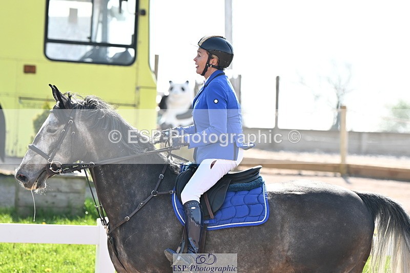 240509A-094913-00253 - Cls 1 British Novice and 90cm Open