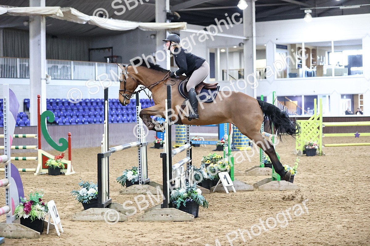 SBM_006345 - Class 16 - Senior Newcomers - 1.10m Open